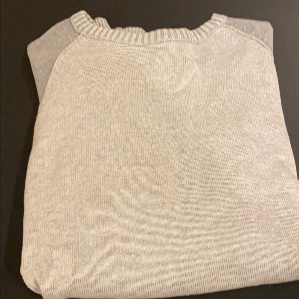 Men’s sweater